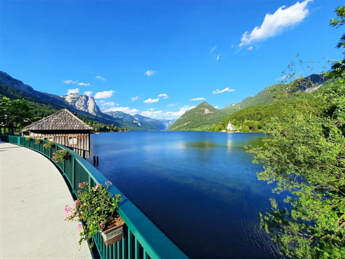 Ferienwohnungen Seraphine Und Theresia Grundlsee Exterior foto