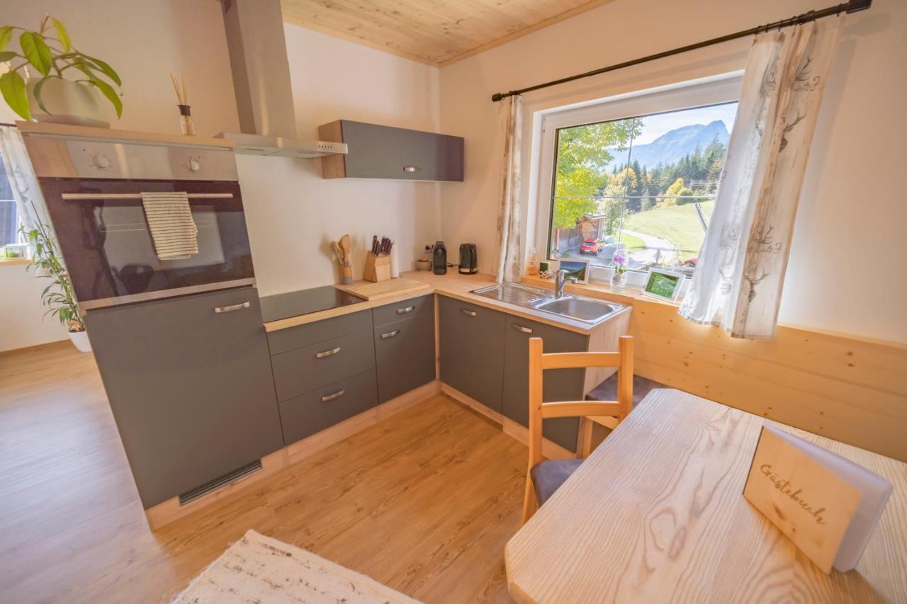 Ferienwohnungen Seraphine Und Theresia Grundlsee Exterior foto